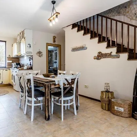 The Pearl Of Villa Lozenec