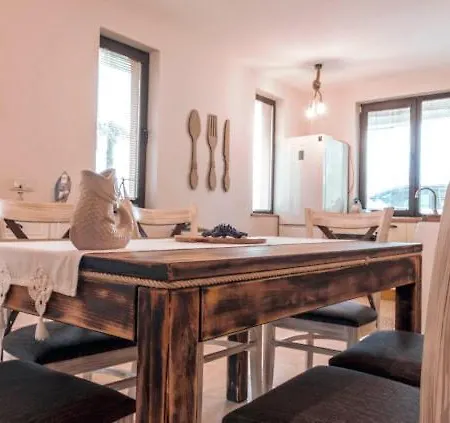 Villa The Pearl Of Lozenec