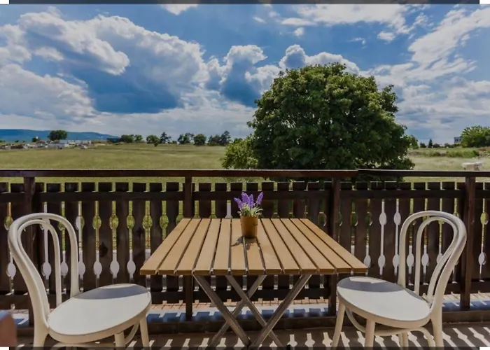 ヴィラ The Pearl Of *